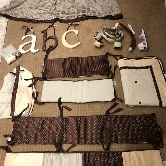 lambs and ivy Other Lambs And Ivy Nursery Decor Set Poshmark